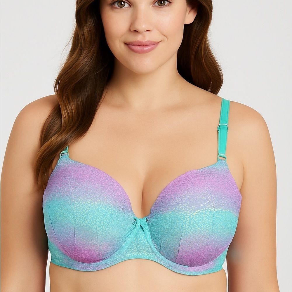 Victorias Secret Body By Victoria 34DD Perfect Coverage Mermaid Crochet Bra